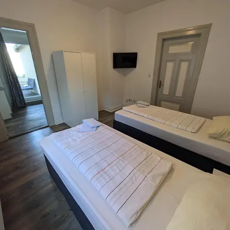 Apartment Zentrale - Optimal Fuer Kurz- Oder Langzeitaufenthalte Neumuenster