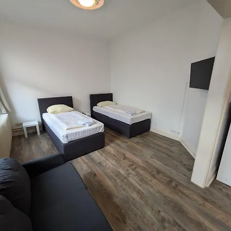 Zentrale - Optimal Für Kurz- Oder Langzeitaufenthalte Apartment *