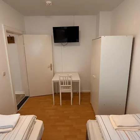 Zentrale - Optimal Für Kurz- Oder Langzeitaufenthalte Apartment *