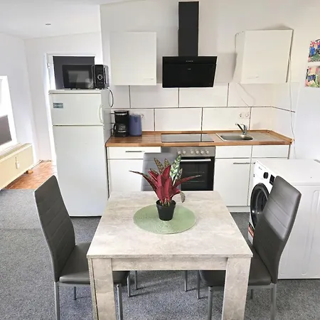 Zentrale - Optimal Fuer Kurz- Oder Langzeitaufenthalte * Neumünster