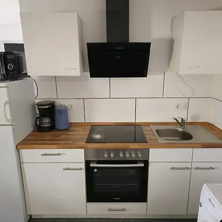 Zentrale - Optimal Fuer Kurz- Oder Langzeitaufenthalte Apartment Neumuenster